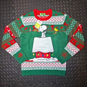 Men's PEANUTS Green Red Christmas Crewneck Sweater S